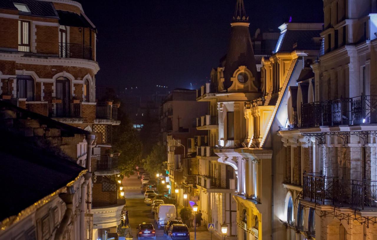 Hotel Belvedere Batumi Exterior photo